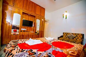 Queens Paradise Estate