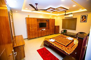 Queens Paradise Estate