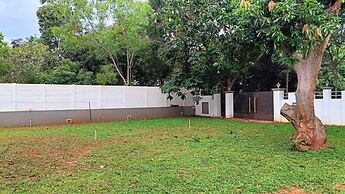 Queens Paradise Estate