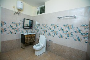 Queens Paradise Estate