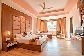 Gold Nest Rubystone Heritage