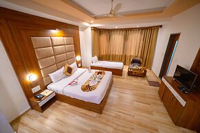 Gold Nest Rubystone Heritage