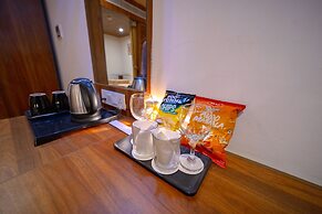 Gold Nest Rubystone Heritage