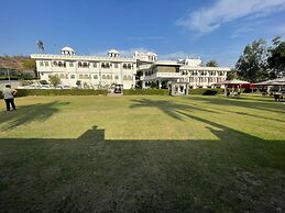 Gold Nest Rubystone Heritage