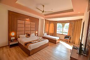 Gold Nest Rubystone Heritage