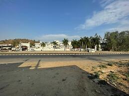 Gold Nest Rubystone Heritage