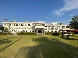 Gold Nest Rubystone Heritage