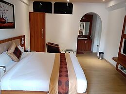 Gold Nest Rubystone Heritage