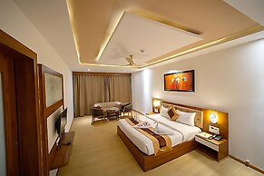 Gold Nest Rubystone Heritage