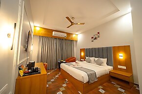 Gold Nest Rubystone Heritage