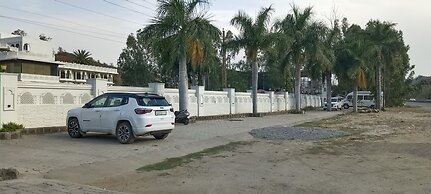 Gold Nest Rubystone Heritage