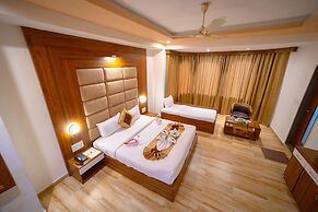 Gold Nest Rubystone Heritage