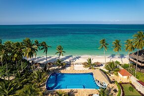 Sunny Palms Beach Bungalows