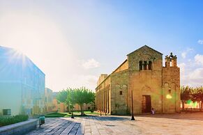 Glori House 50m From Marina di Olbia