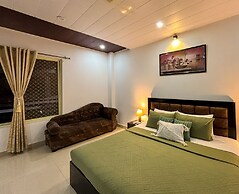 Hotel Prince Valley