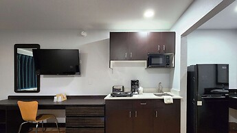 Studio 6 Webster, TX Houston - NASA Lake