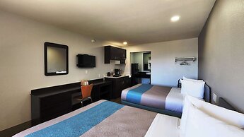 Studio 6 Webster, TX Houston - NASA Lake