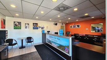 Studio 6 Webster, TX Houston - NASA Lake