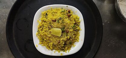 Hotel Sumanchandra Suites