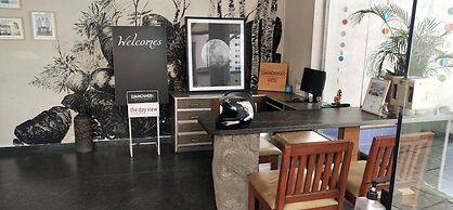 Hotel Sumanchandra Suites