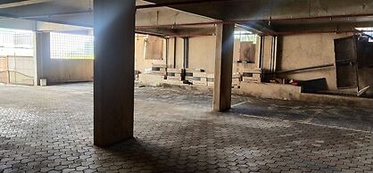 Hotel Sumanchandra Suites