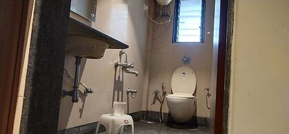 Hotel Sumanchandra Suites