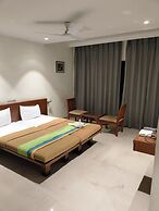 Hotel Sumanchandra Suites