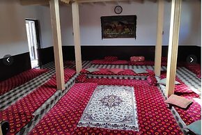 Ganish inn Hunza