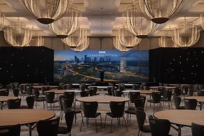 Thompson Houston, by Hyatt