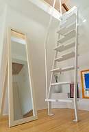 Cool Attic apt w Gallery, in the Heart of Split