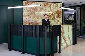 Dostyk Business Hotel