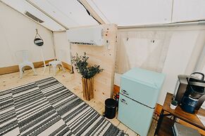 Timberline Glamping at Unicoi State Park