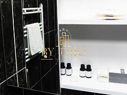 By Trio Hotel