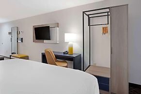Comfort Inn & Suites US-60