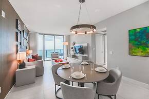 Luxury Condo, Spectacular Ocean View