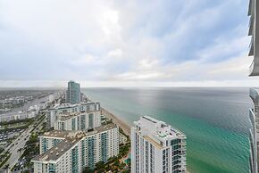 Luxury Condo, Spectacular Ocean View