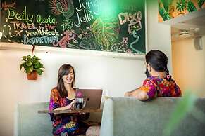 Jungle Jaffa Hostel Age 18 to 45