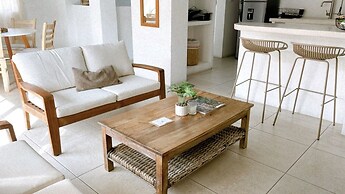 ESTUDIO CON TERRAZA