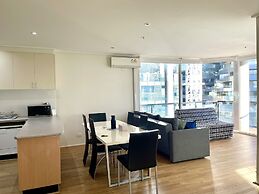 Readyset Apartments at Dockside