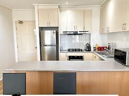 Readyset Apartments at Dockside