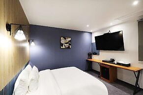 Mariposa Hotel Songtan