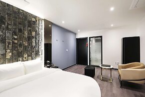 Mariposa Hotel Songtan