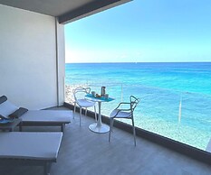 condostmaarten by the sea -Adults Only-