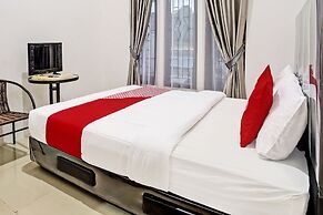 OYO LIFE 92034 Jay Homestay Syariah