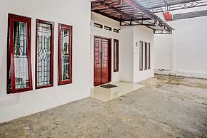OYO LIFE 92034 Jay Homestay Syariah