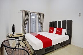 OYO LIFE 92034 Jay Homestay Syariah