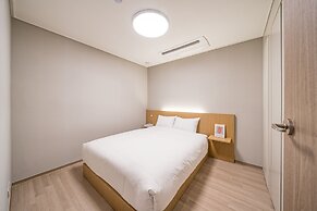 Sokcho I Park Suite Hotel and Residence