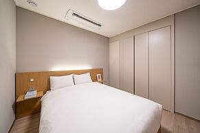 Sokcho I Park Suite Hotel and Residence
