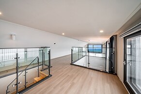 Sokcho I Park Suite Hotel and Residence