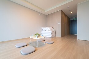 Sokcho I Park Suite Hotel and Residence